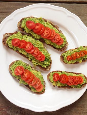 avocado on toast with tomatoes